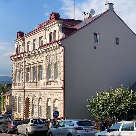 Apartman V Lesni Яблонец-над-Нисоу Экстерьер фото